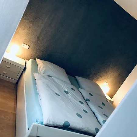 Hecker Apartment